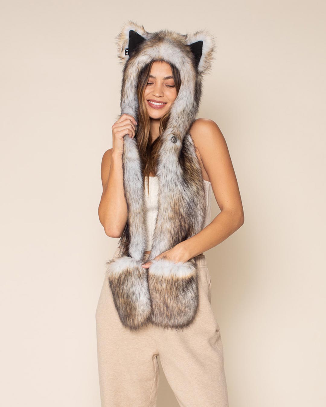 Wild Husky Collector Edition Faux Fur Hood | Women's