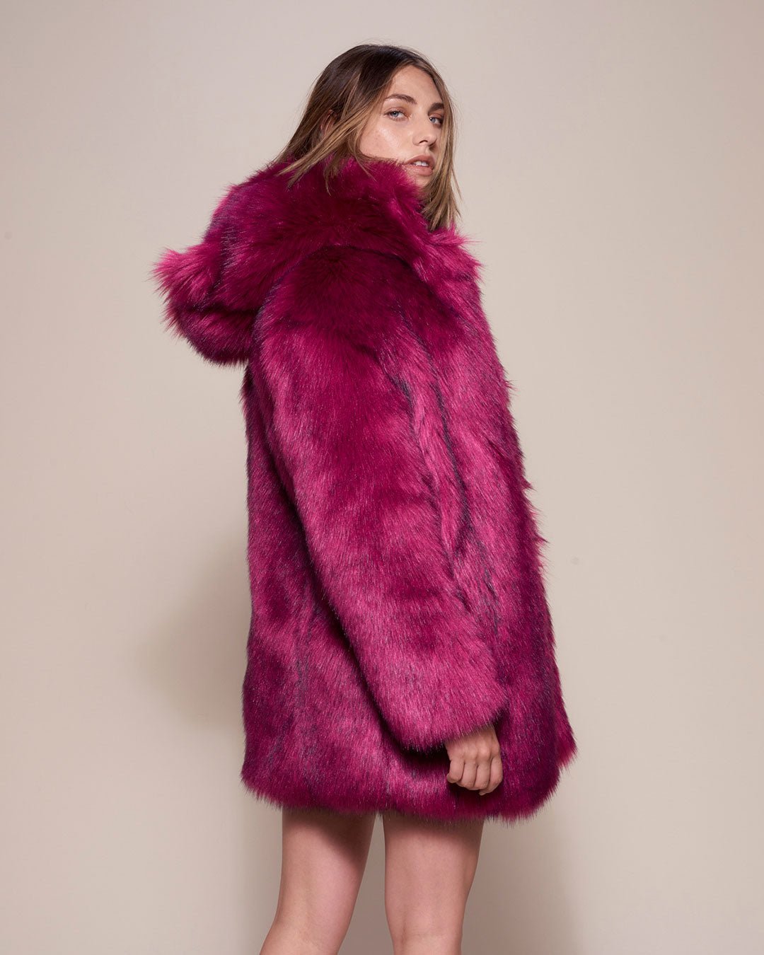 Love Wolf Luxe Classic Faux Fur Coat | Women's - SpiritHoods