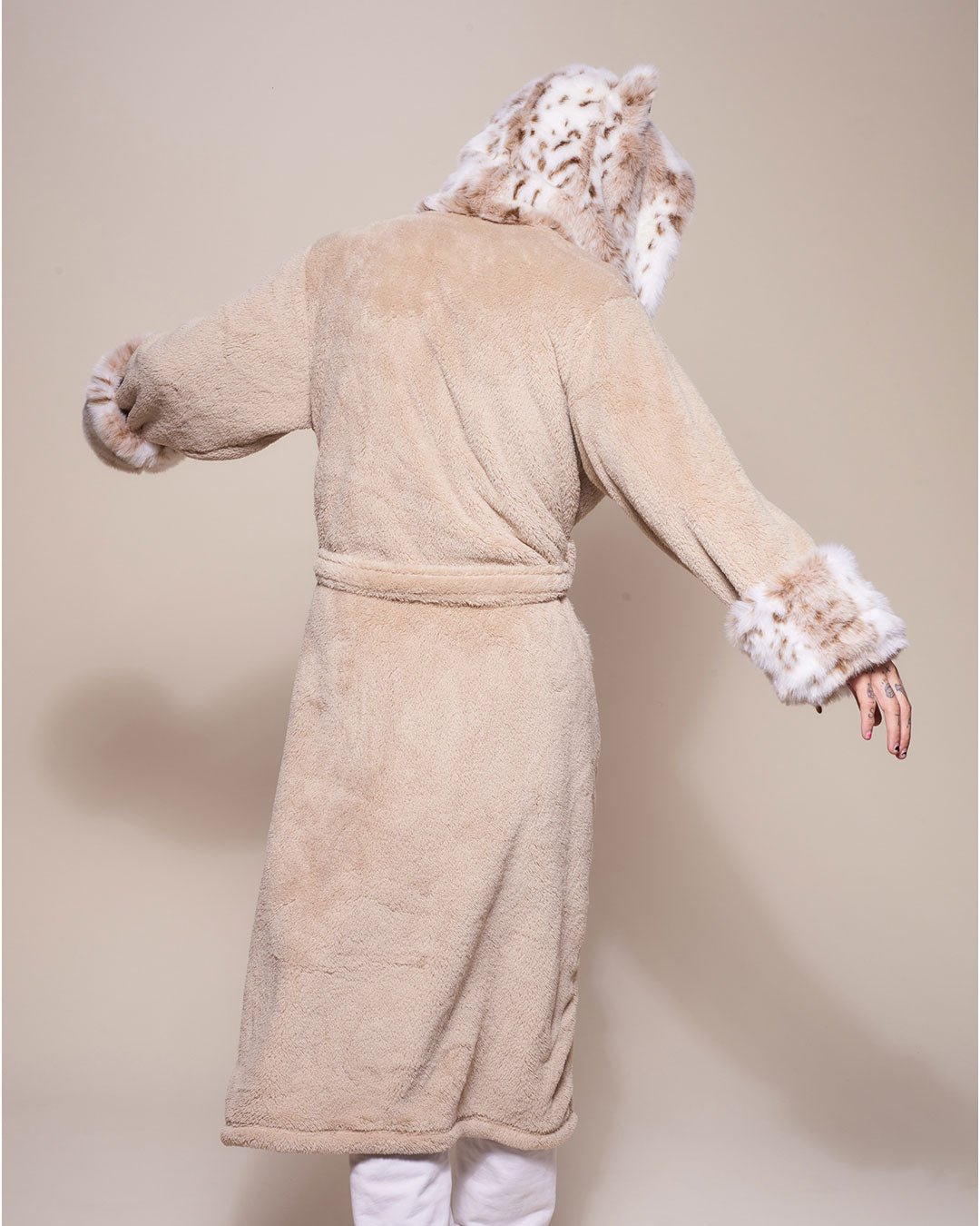 Man wearing Snow Leopard Classic Faux Fur Robe, back view