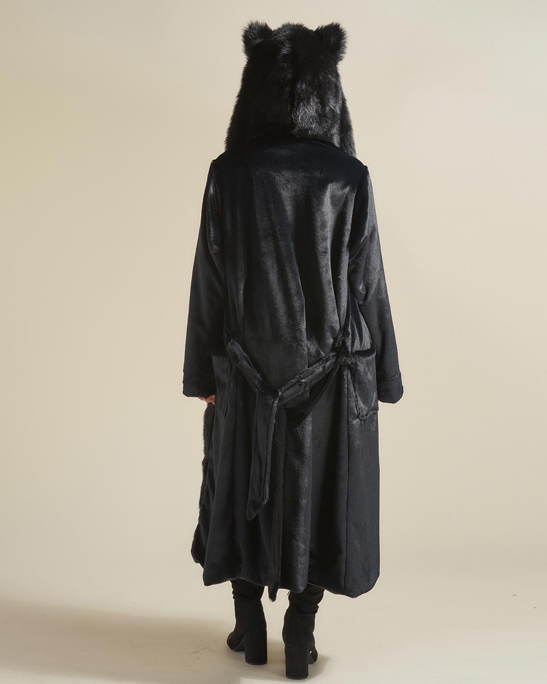 Back View of Classic Faux Fur Hooded Robe in Black Panther Design on Woman