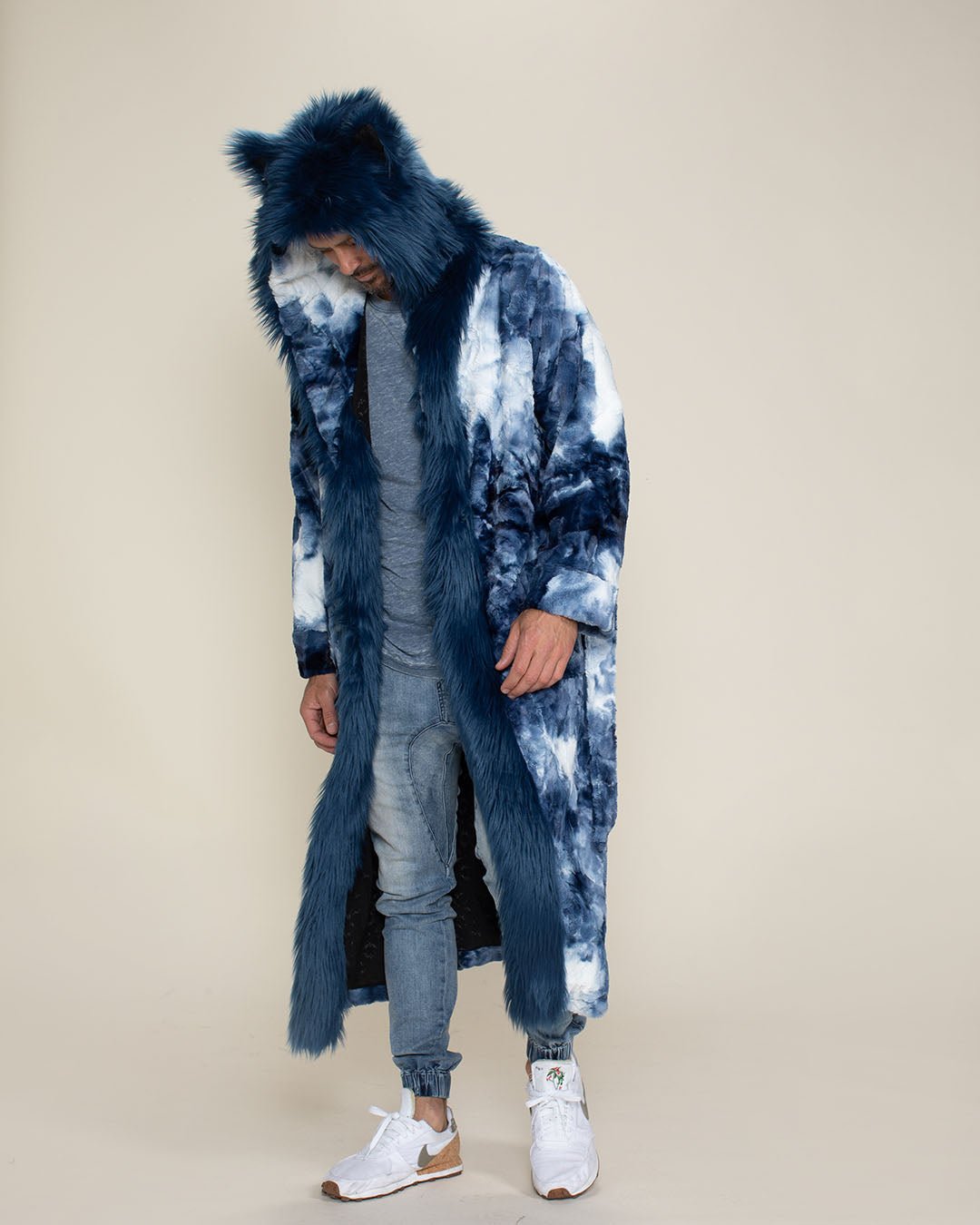 Water Wolf Classic Faux Fur Style Robe | Men's