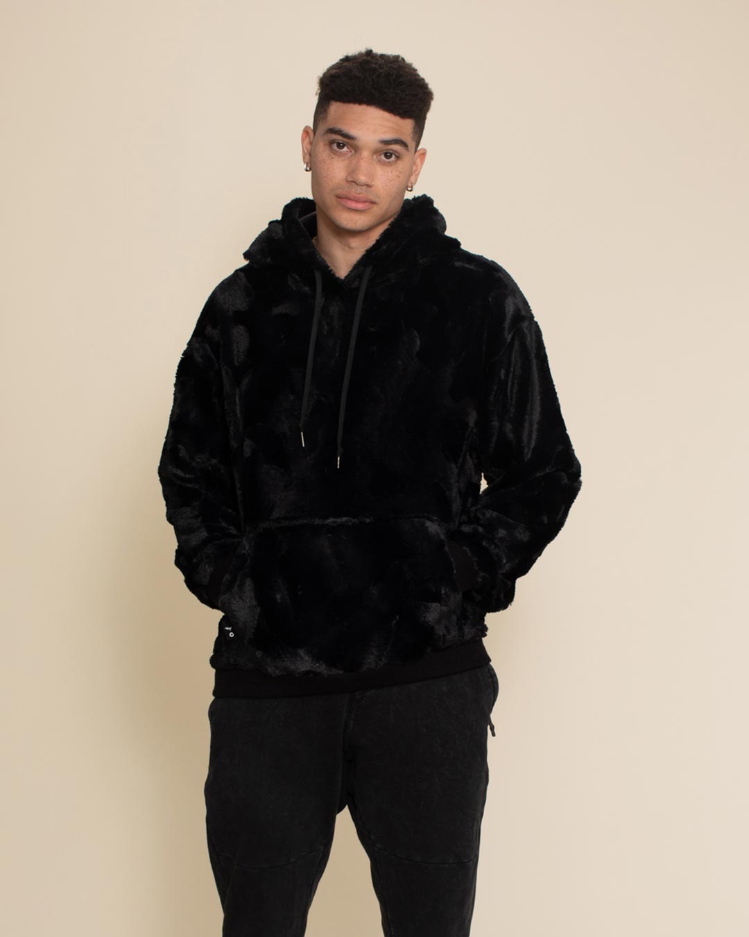 Black faux fur fashion hooded