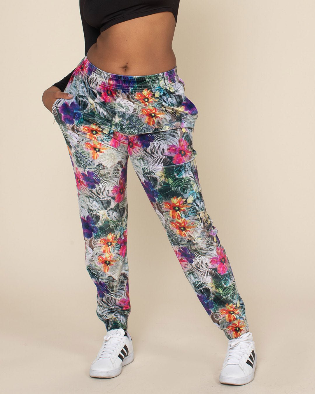 Safari Garden Velvet Jogger | Women's