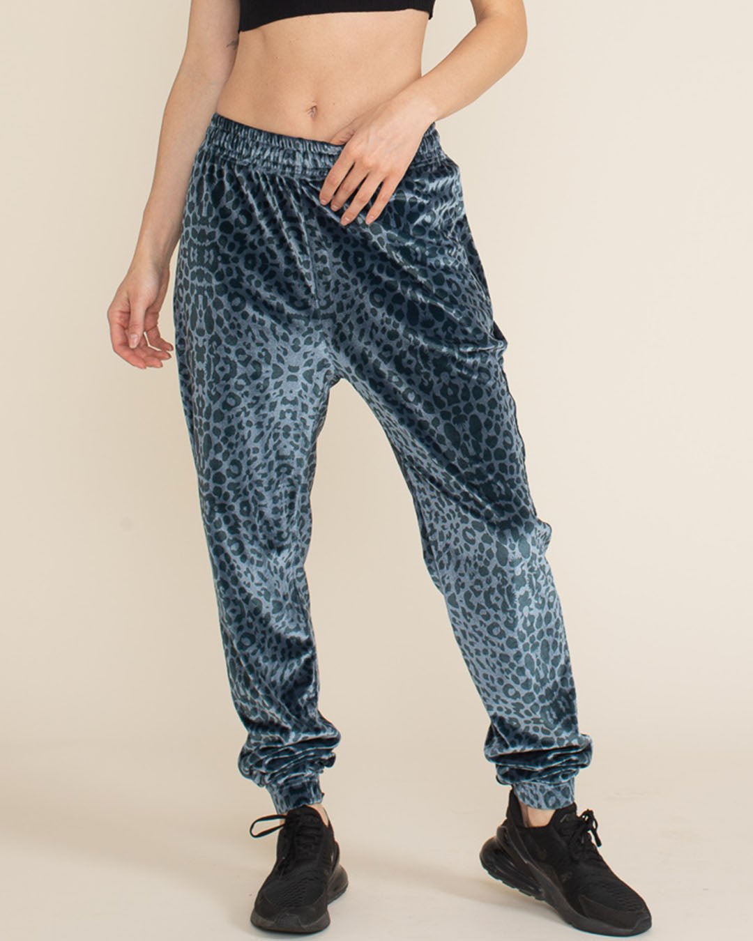 Black Panther Velvet Jogger | Women's