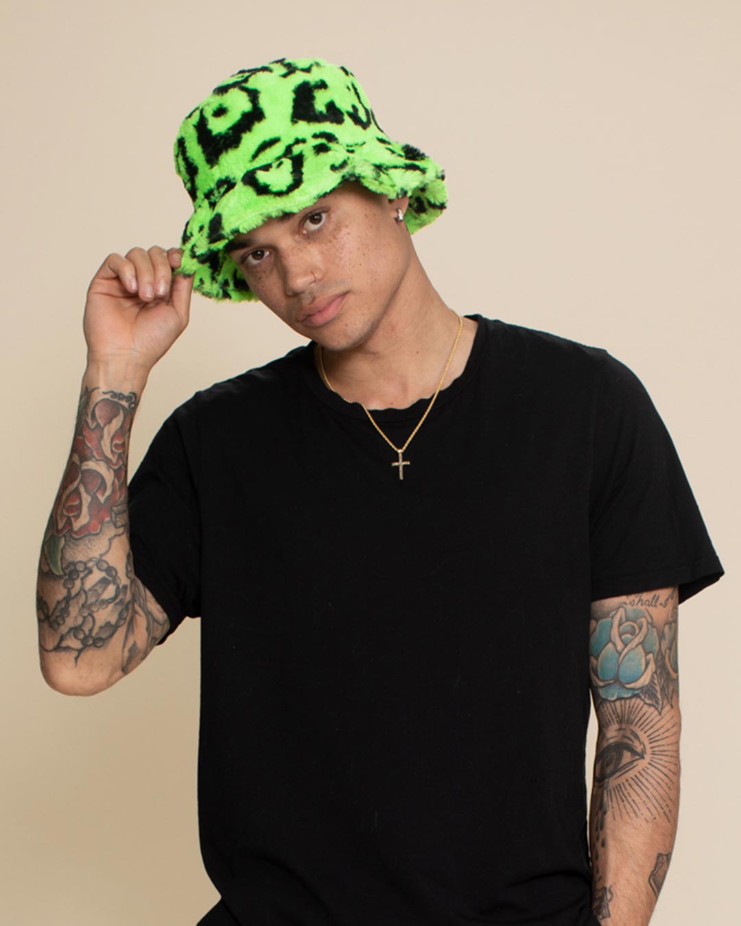 Men&#39;s Fur Bucket Hat | Neon Green Leopard