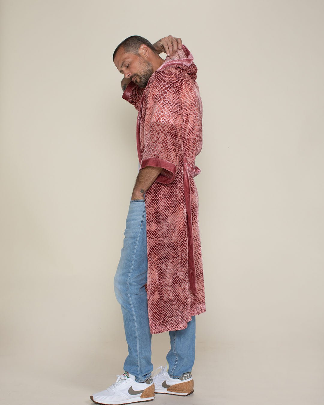 Rose Crocodile Hooded Burnout Velvet Kimono | Men's