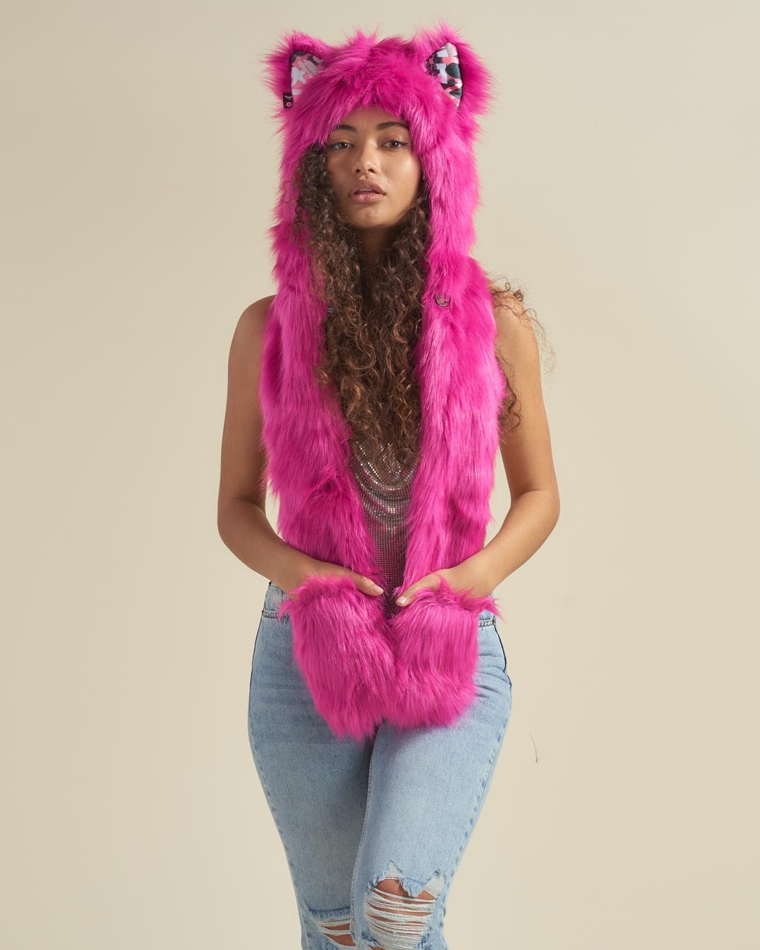 Lipstick Wolf Collector Edition Faux Fur Hood | Women's