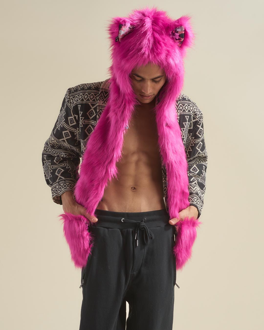 Lipstick Wolf Collector Edition Faux Fur Hood | Men's