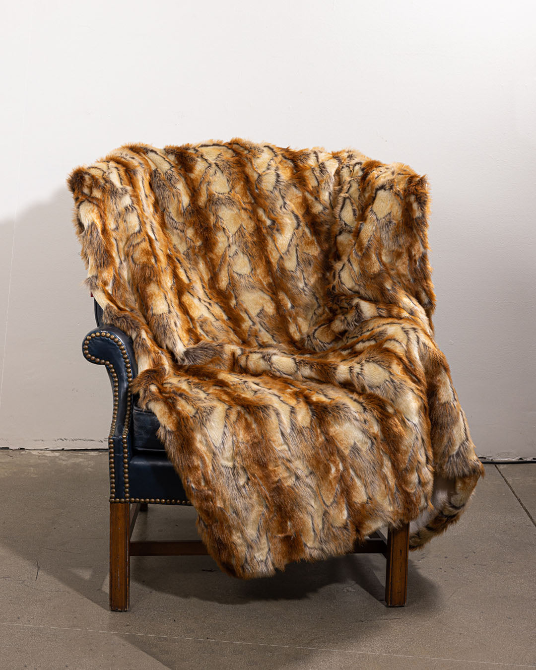 Signature Collection Ruched Faux Fur Throw | Jack Rabbit