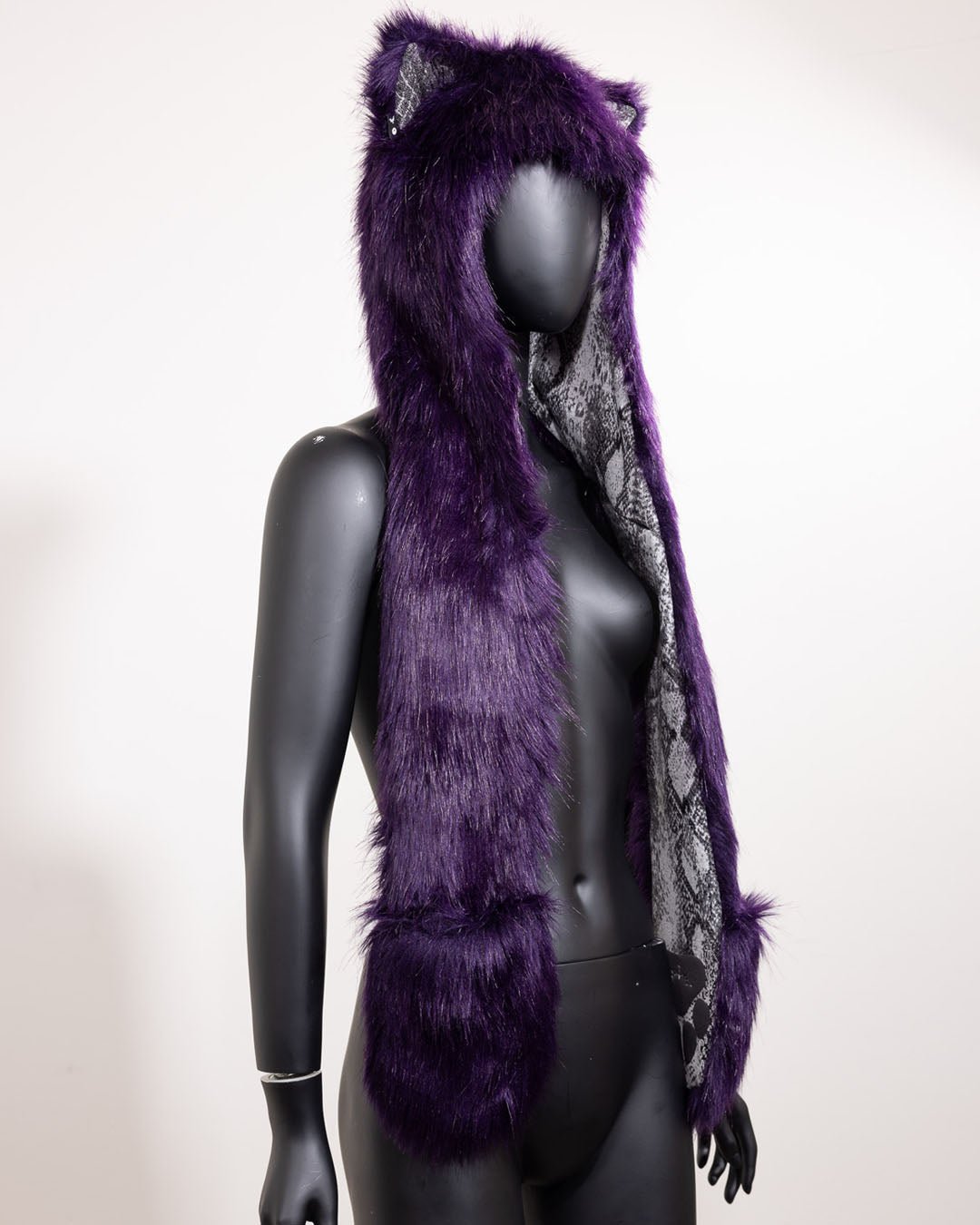 Limited Edition Purple Faux Fur Hood | Violet Wolf