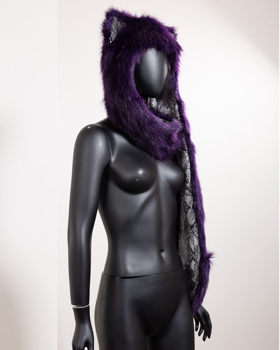 Limited Edition Purple Faux Fur Hood | Violet Wolf