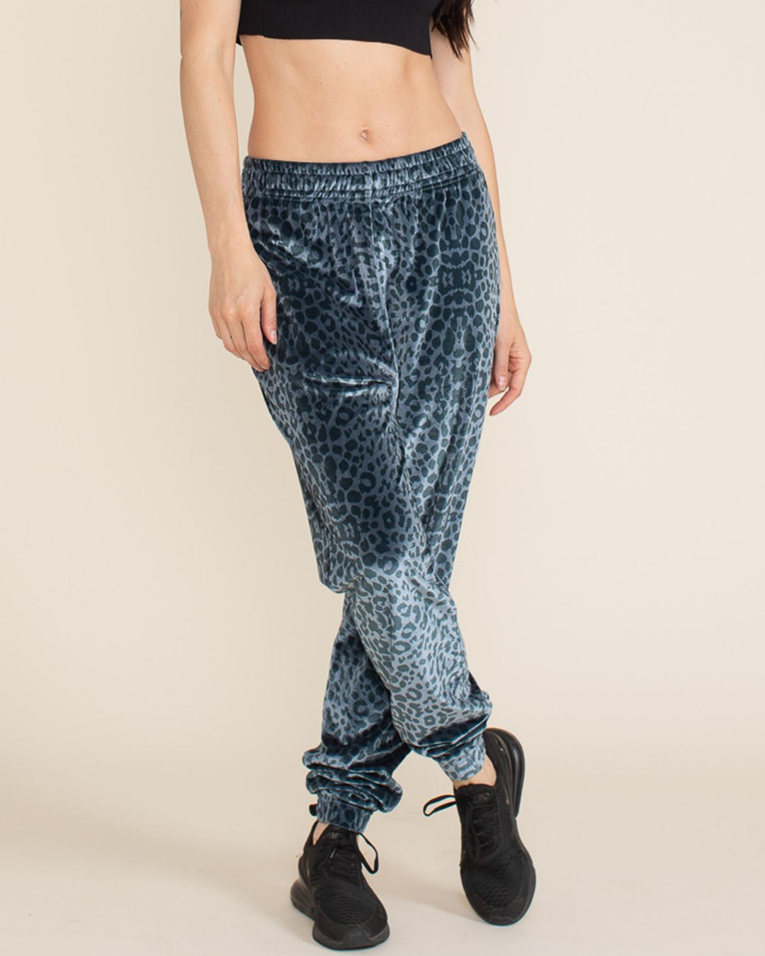 Black Panther Velvet Jogger | Women's