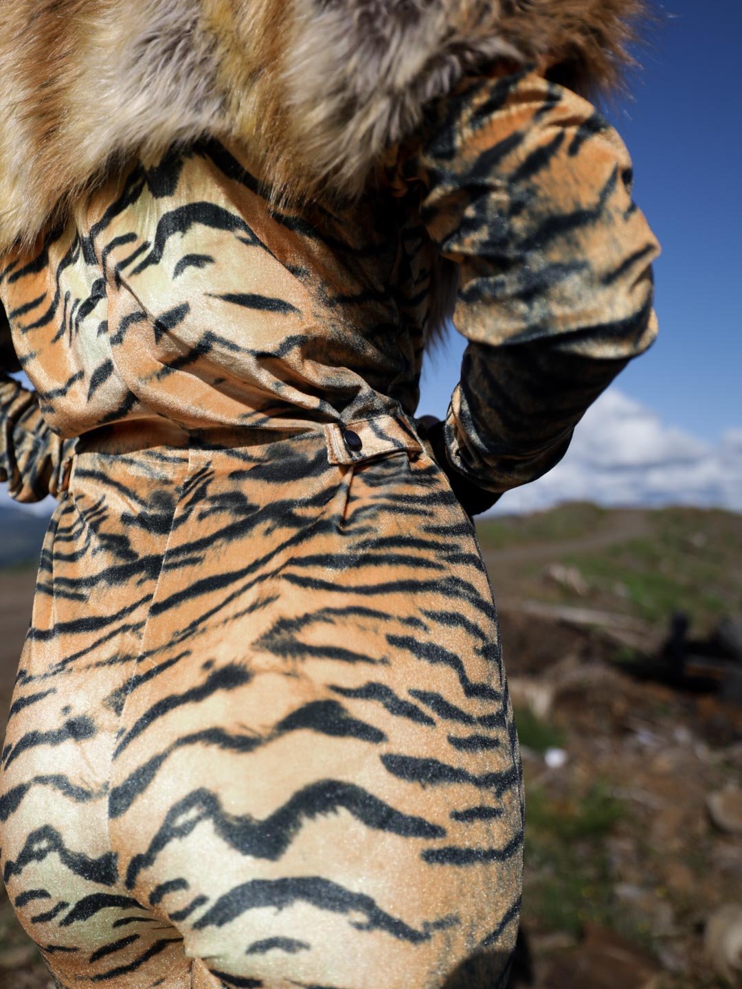 SpiritHoods Liger cheapest Onesie Small