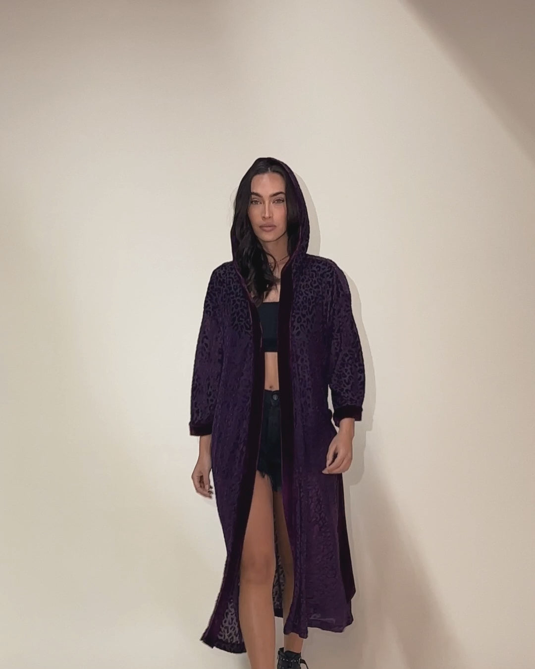 Violet Leopard Hooded Collector Edition Burnout Velvet Kimono | Women's