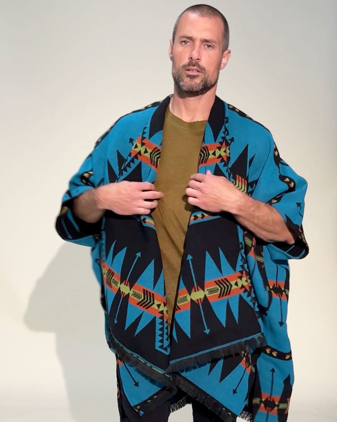 Grey Wolf Fabric Poncho | Men's