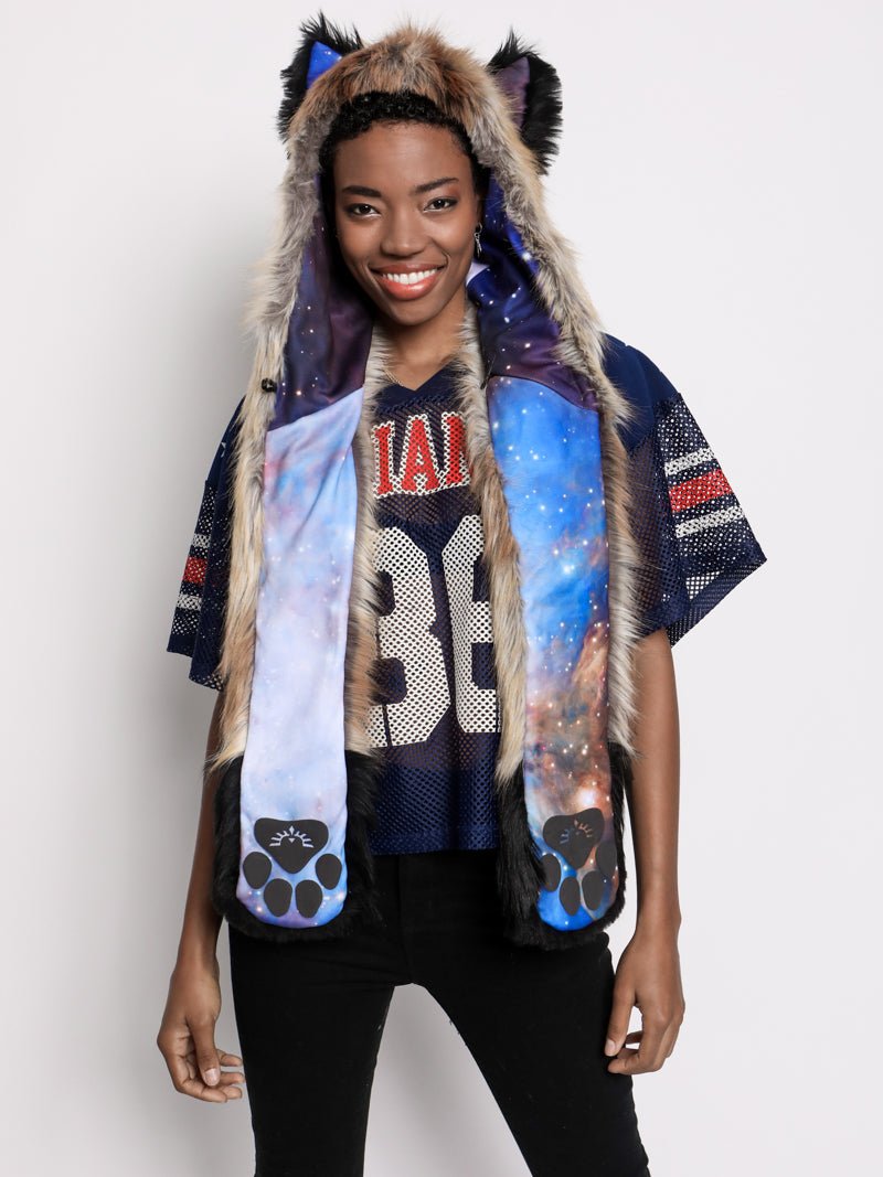 Red Fox 2.0 Galaxy CE SpiritHood with Hood on Woman