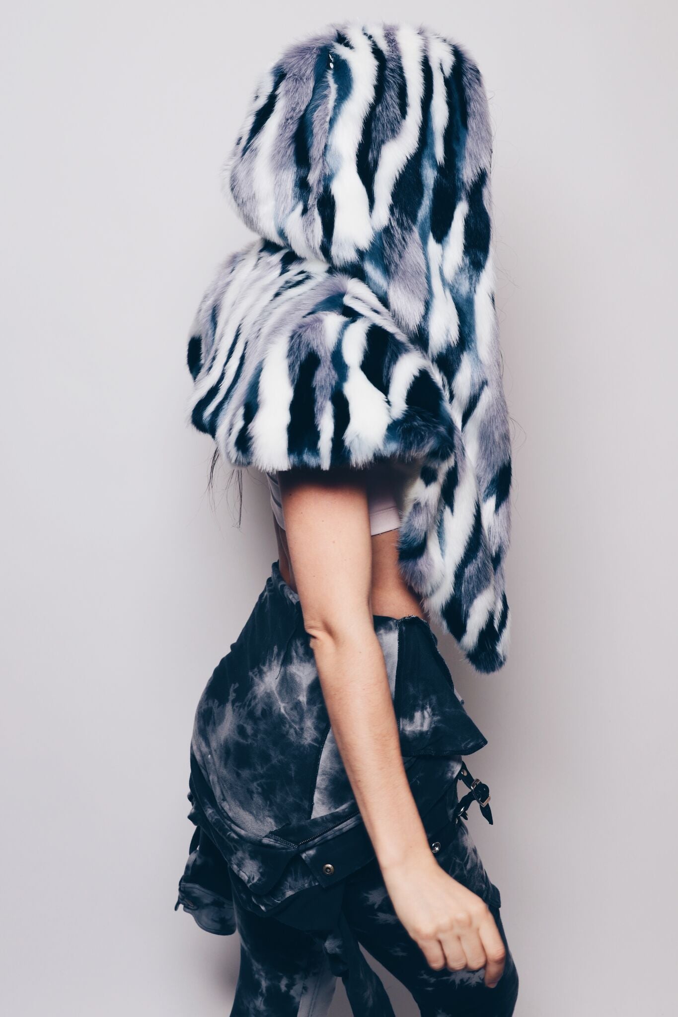 Female Wearing LE Winter Blue Jay Faux Fur Shawl