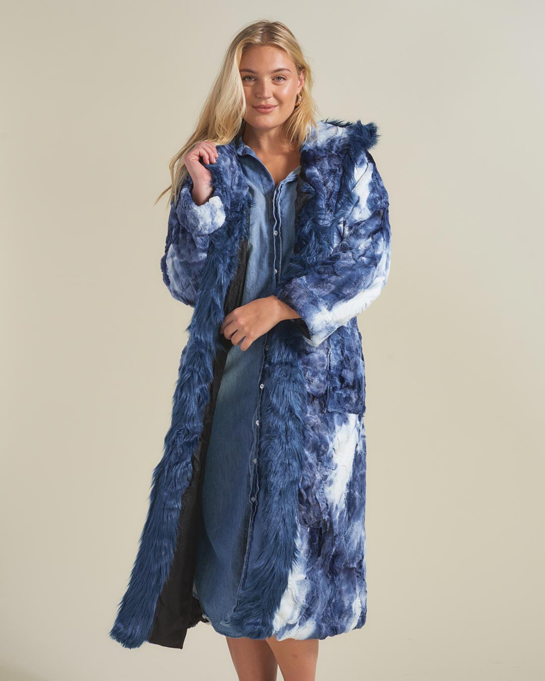 Water Wolf Faux Fur Tie Dye Women's Robe | SpiritHoods