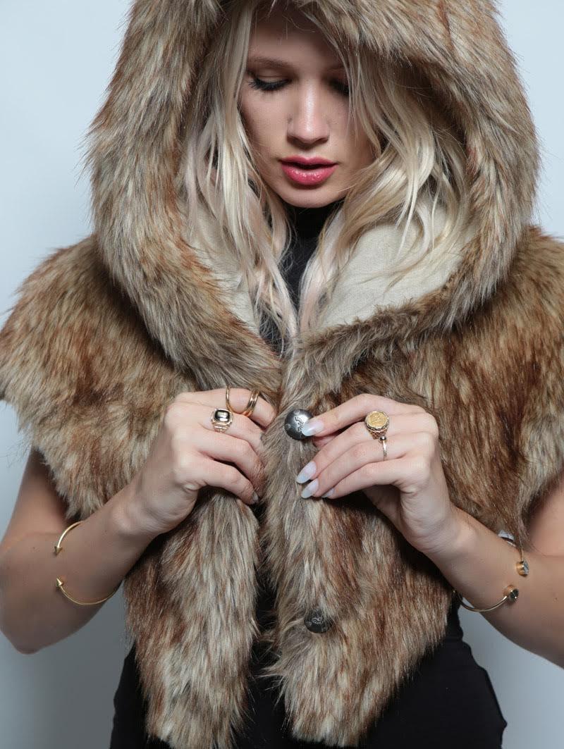 Woman wearing Faux Fur Coyote Shawl, front view