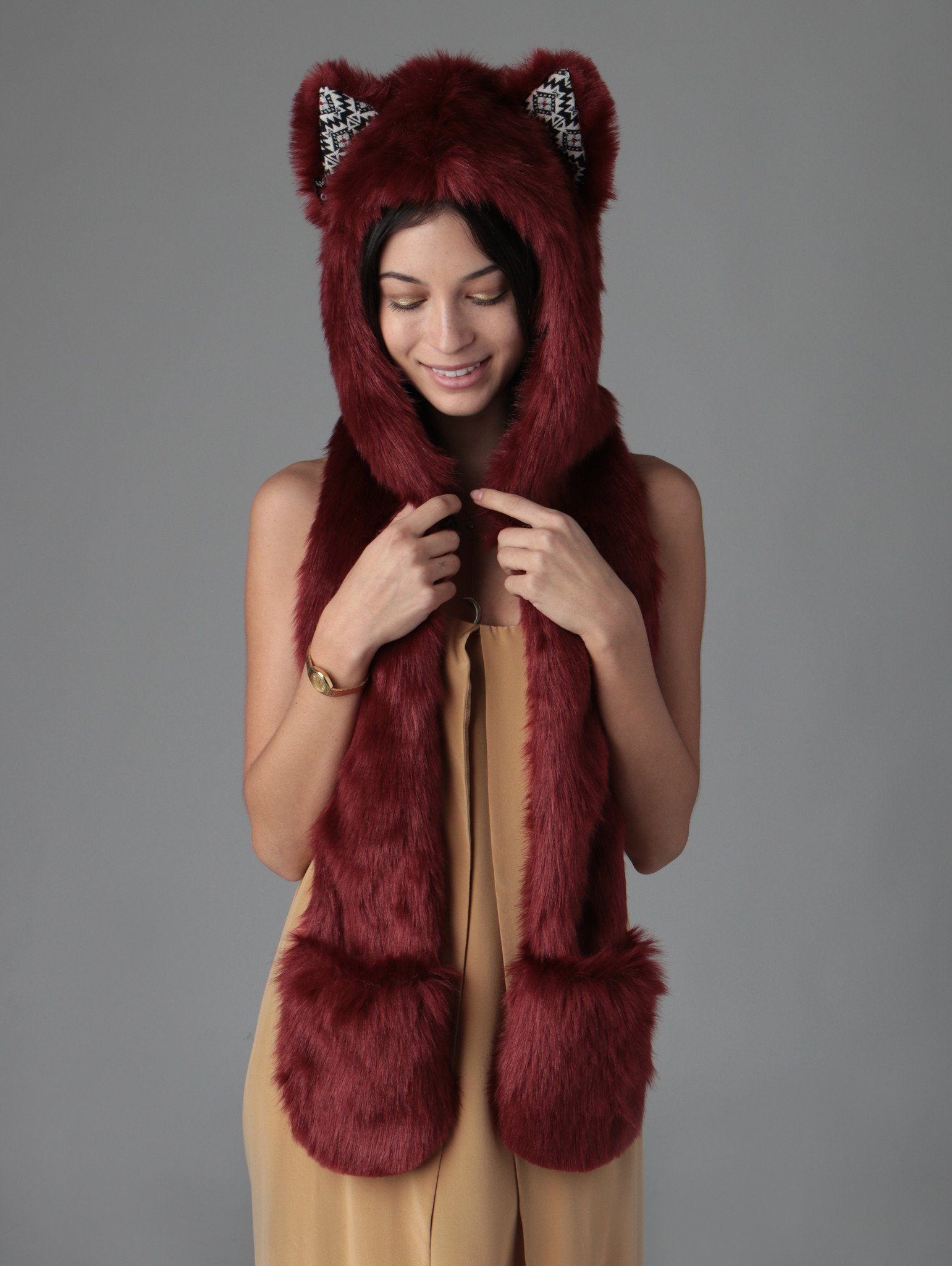 Woman wearing faux fur Fire Wolf CE SpiritHood, front view