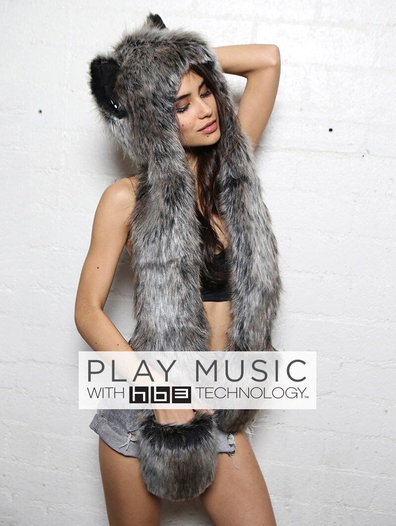 Grey Wolf SpiritHood HB3 on Female