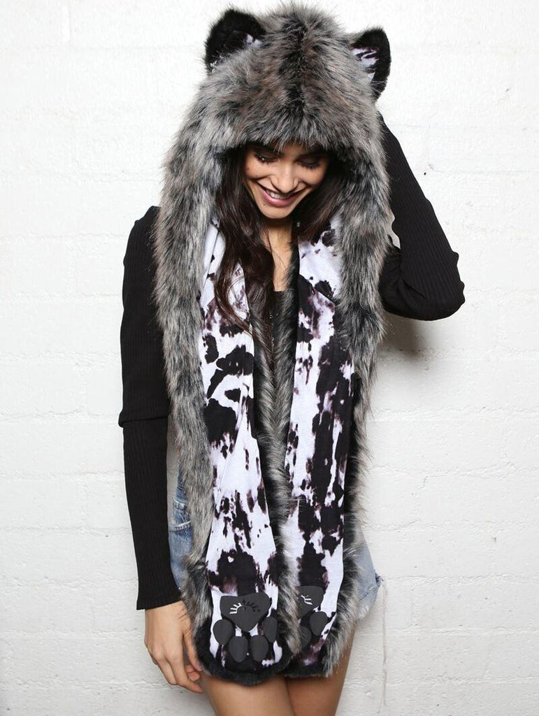 Grey offers Wolf SpiritHood